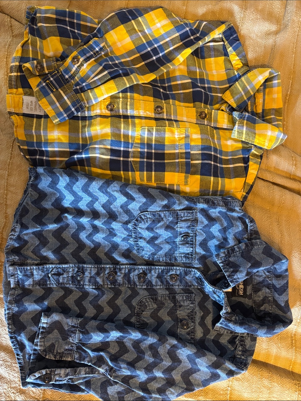 OshKosh B'gosh Blue Chevron Button-Up Shirt